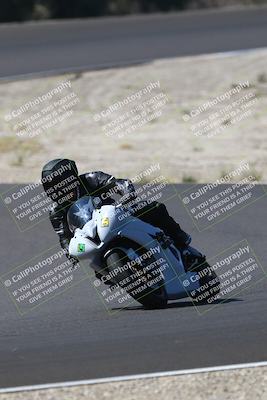 media/Sep-21-2025-TrackDaz (Sun) [[277c75b276]]/C Group/1140pm (Turn 3)/